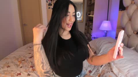 Ashley online show from 01/15/25, 08:26