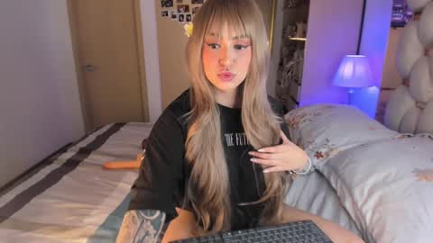 Ashley online show from 02/27/25, 06:18