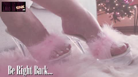 Snapshot of assleighabbott chatting on 12/25/24, 09:54 ASSleigh Abbott online show from 12/25/24, 09:54