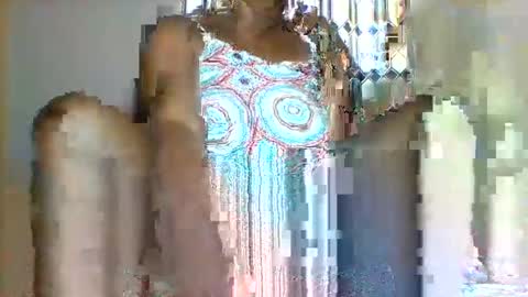 FLORAH DANIEL online show from 01/13/26, 10:31