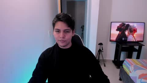 Snapshot of asta_kuro chatting on 05/29/26, 04:43 Asta Kuno online show from 05/29/26, 04:43