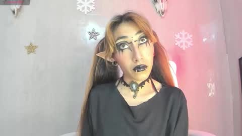 Snapshot of asterothxznikki chatting on 03/25/26, 02:17 Asterothxznikki online show from 03/25/26, 02:17