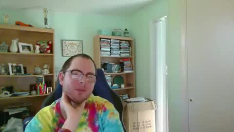 Andrew or Smiley Read the message in bold above the bio design for info on the situation. online show from 10/06/25, 05:54