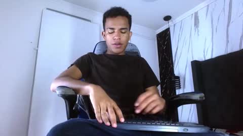 Aston  online show from 10/21/25, 03:51