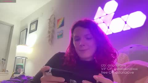 AstoriaLove online show from 11/28/25, 03:42