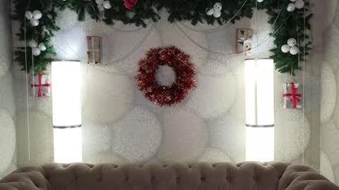 Snapshot of astra_lis chatting on 12/28/24, 12:35 Astra  online show from 12/28/24, 12:35