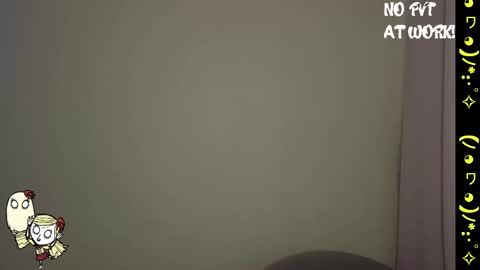 Snapshot of astra_lis chatting on 02/14/25, 01:29 Astra  online show from 02/14/25, 01:29