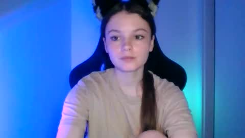 Snapshot of astradream_ chatting on 09/24/25, 05:38 astradream_ online show from 09/24/25, 05:38