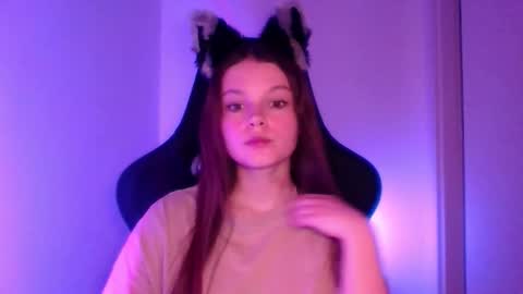 Snapshot of astradream_ chatting on 10/06/25, 06:27 astradream_ online show from 10/06/25, 06:27