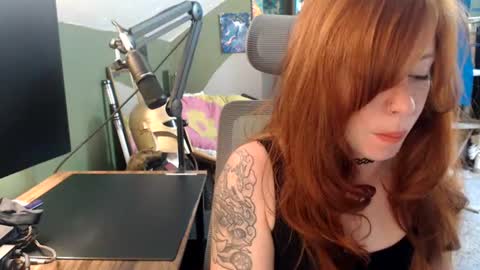 Snapshot of astraeasiren chatting on 06/24/26, 04:17 AstraeaSiren online show from 06/24/26, 04:17