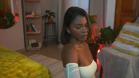 Snapshot of astrea_1 chatting on 01/14/26, 08:14 Astrea online show from 01/14/26, 08:14