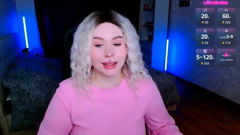 Snapshot of astrea_sensual chatting on 11/26/25, 11:22 Astrea or just Asti NUDE SHOW ONLY IN PREMIUM PVT online show from 11/26/25, 11:22