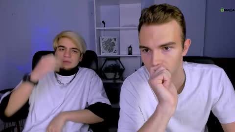 Snapshot of astren_villo chatting on 11/04/25, 01:10 astren online show from 11/04/25, 01:10