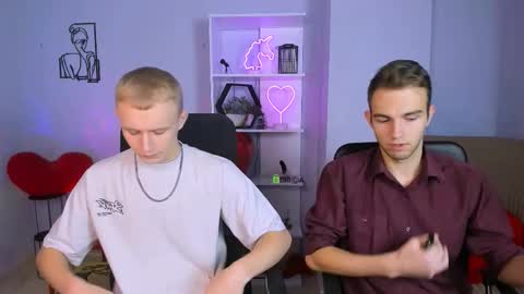 Snapshot of astren_villo chatting on 11/17/25, 06:52 astren online show from 11/17/25, 06:52