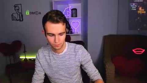 Snapshot of astren_villo chatting on 11/26/25, 01:34 astren online show from 11/26/25, 01:34