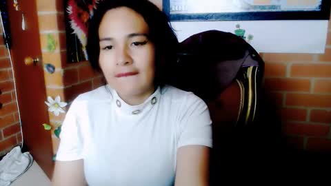 astrid_hauser66 online show from 09/27/25, 12:54