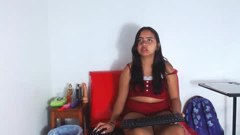 Snapshot of astridvagina18 chatting on 01/07/25, 06:14 ASTRID online show from 01/07/25, 06:14