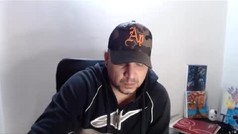 Snapshot of astton_nick chatting on 12/17/24, 04:01 Nick Astton online show from 12/17/24, 04:01