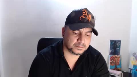 Snapshot of astton_nick chatting on 12/19/24, 02:45 Nick Astton online show from 12/19/24, 02:45