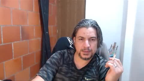 Snapshot of astton_nick chatting on 01/15/25, 04:47 Nick Astton online show from 01/15/25, 04:47