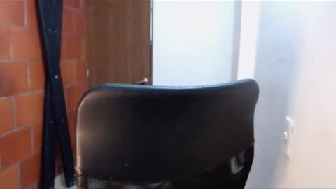 Snapshot of astton_nick chatting on 02/01/25, 03:19 Nick Astton online show from 02/01/25, 03:19