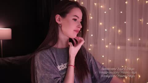 Asuna Niiya - online show from 03/01/25, 07:15