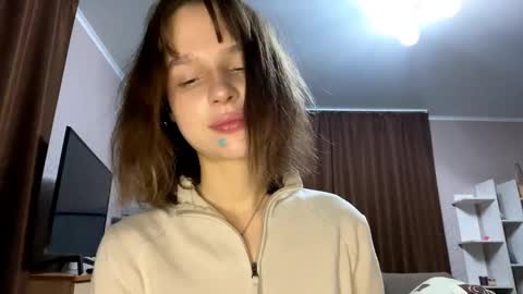 Snapshot of asunasue chatting on 04/27/26, 11:36 Asuna online show from 04/27/26, 11:36