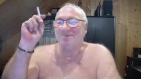 asusandy online show from 11/09/25, 01:15