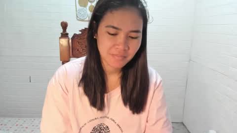 Snapshot of asuzaka27 chatting on 12/19/24, 09:49 asuzaka27 online show from 12/19/24, 09:49