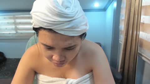 Snapshot of asuzaka27 chatting on 02/03/25, 04:46 asuzaka27 online show from 02/03/25, 04:46