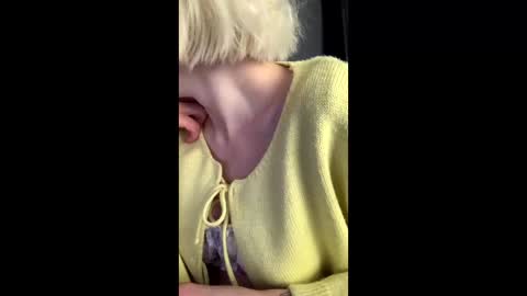Snapshot of asya_new chatting on 10/22/25, 07:46 asya_new online show from 10/22/25, 07:46