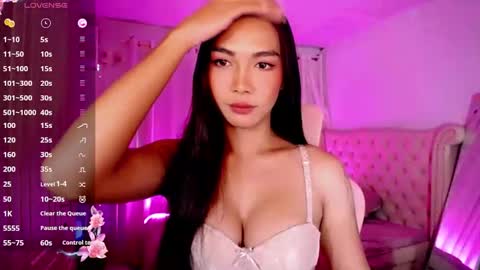 Snapshot of ate_sam chatting on 11/30/25, 07:34 Sam online show from 11/30/25, 07:34