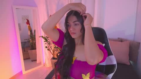 Snapshot of atena676 chatting on 11/01/25, 02:57 atena676 online show from 11/01/25, 02:57