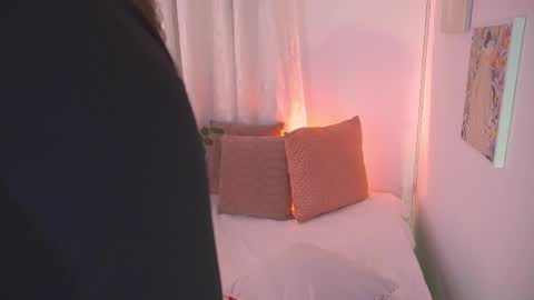 Snapshot of atena676 chatting on 03/12/26, 01:23 atena676 online show from 03/12/26, 01:23