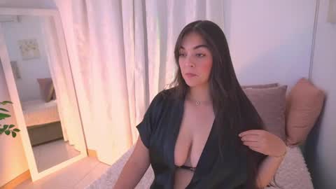 Snapshot of atena676 chatting on 05/28/26, 01:58 atena676 online show from 05/28/26, 01:58