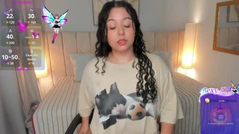 sofia online show from 01/11/25, 02:20