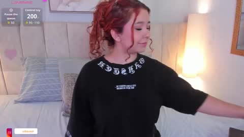 sofia online show from 10/09/25, 08:07