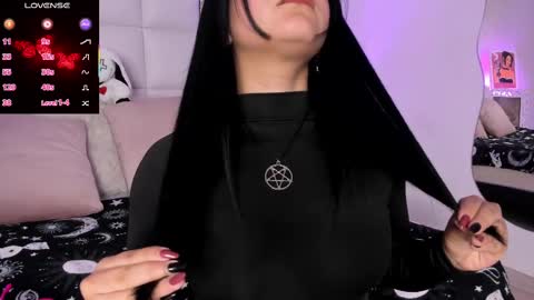 Snapshot of atena_hill chatting on 03/06/25, 08:16 Athena online show from 03/06/25, 08:16