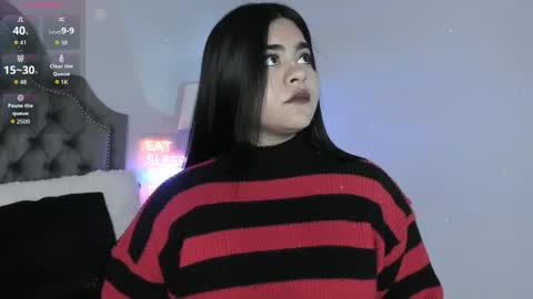 Snapshot of atena_hill chatting on 10/06/25, 07:33 Athena online show from 10/06/25, 07:33