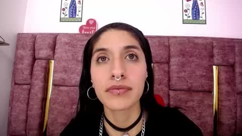 Snapshot of atenea_420 chatting on 06/19/26, 10:13 COLOMBIA online show from 06/19/26, 10:13