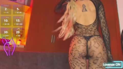 Snapshot of atenea_fit chatting on 04/18/26, 01:48 atenea_fit online show from 04/18/26, 01:48