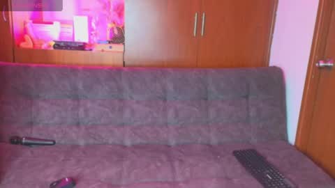 Snapshot of atenea_fit chatting on 04/25/26, 02:14 atenea_fit online show from 04/25/26, 02:14