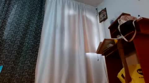 Snapshot of atenea_hot5 chatting on 01/11/26, 07:19 LILIANA online show from 01/11/26, 07:19