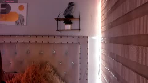 Snapshot of atenea_klett_ chatting on 07/25/26, 11:30 ATENEA online show from 07/25/26, 11:30