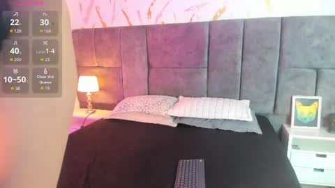 Snapshot of atenea_velle chatting on 06/10/26, 03:18 atenea velle online show from 06/10/26, 03:18