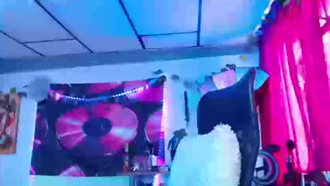 Atenea online show from 09/25/25, 01:59