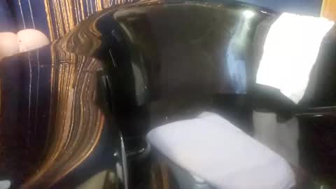 Snapshot of athandrew chatting on 03/10/25, 03:20 jonnyandrew online show from 03/10/25, 03:20