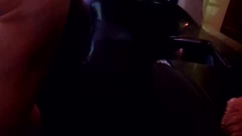 Snapshot of athandrew chatting on 12/05/25, 04:47 jonnyandrew online show from 12/05/25, 04:47