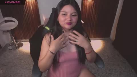 Snapshot of athena_snaw chatting on 05/15/26, 03:57 athena_snaw online show from 05/15/26, 03:57