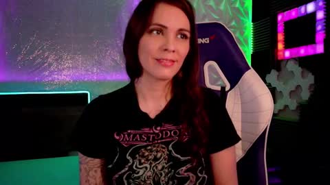 Snapshot of athenaautumn chatting on 11/05/25, 10:04 Athena Autumn online show from 11/05/25, 10:04